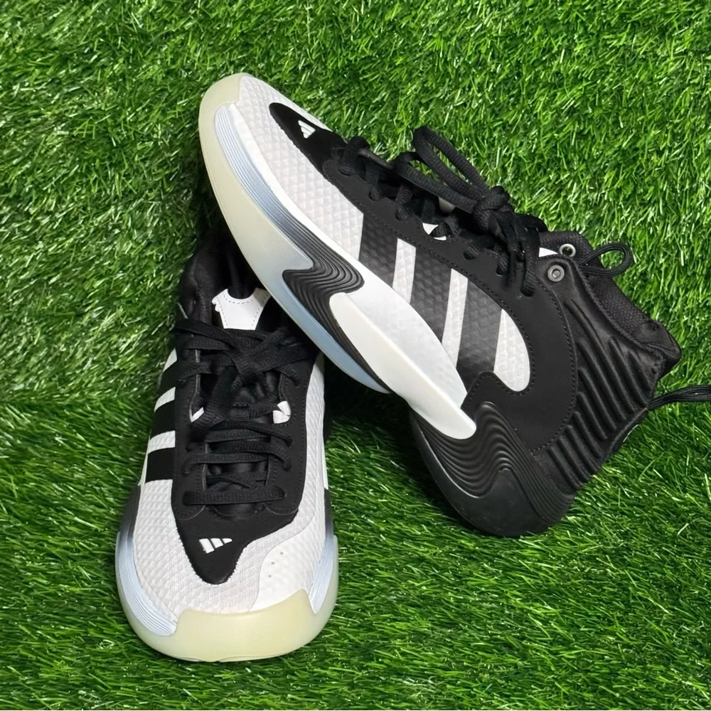 Size 9.5 - Womens Adidas Exhibit Series 2.0 Black White Basketball 1 - IG6626 - Picture 2 of 6